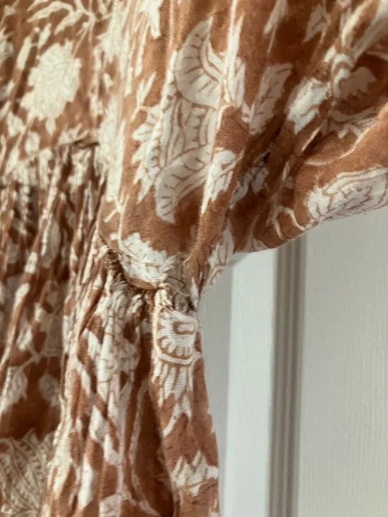 Daughters of India Rust and White Floral V-Neck Mini Dress - Picture 5 of 6